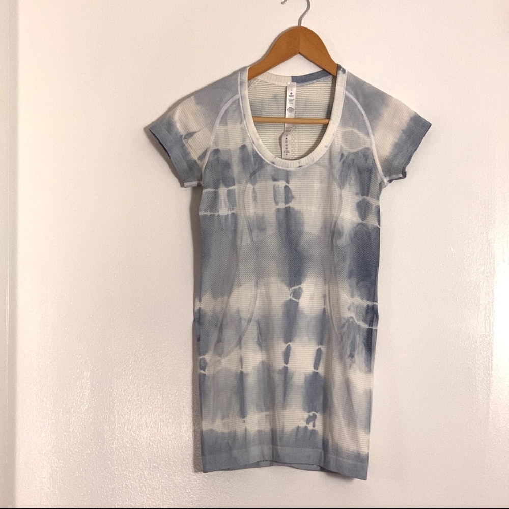 Lululemon Grey/White Tie-Dye Athletic T-shirt